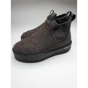 Oofos OOmega Londoner Woman’s Boot Brown size 8